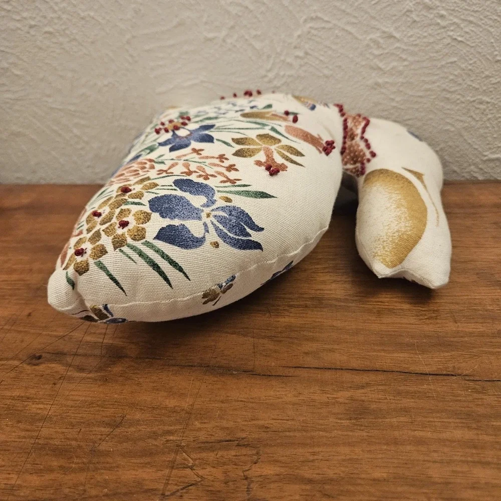 Vintage Plush Stuffed Bunny Fabric Decorative Cloth Folk Art Rabbit Pillow‎